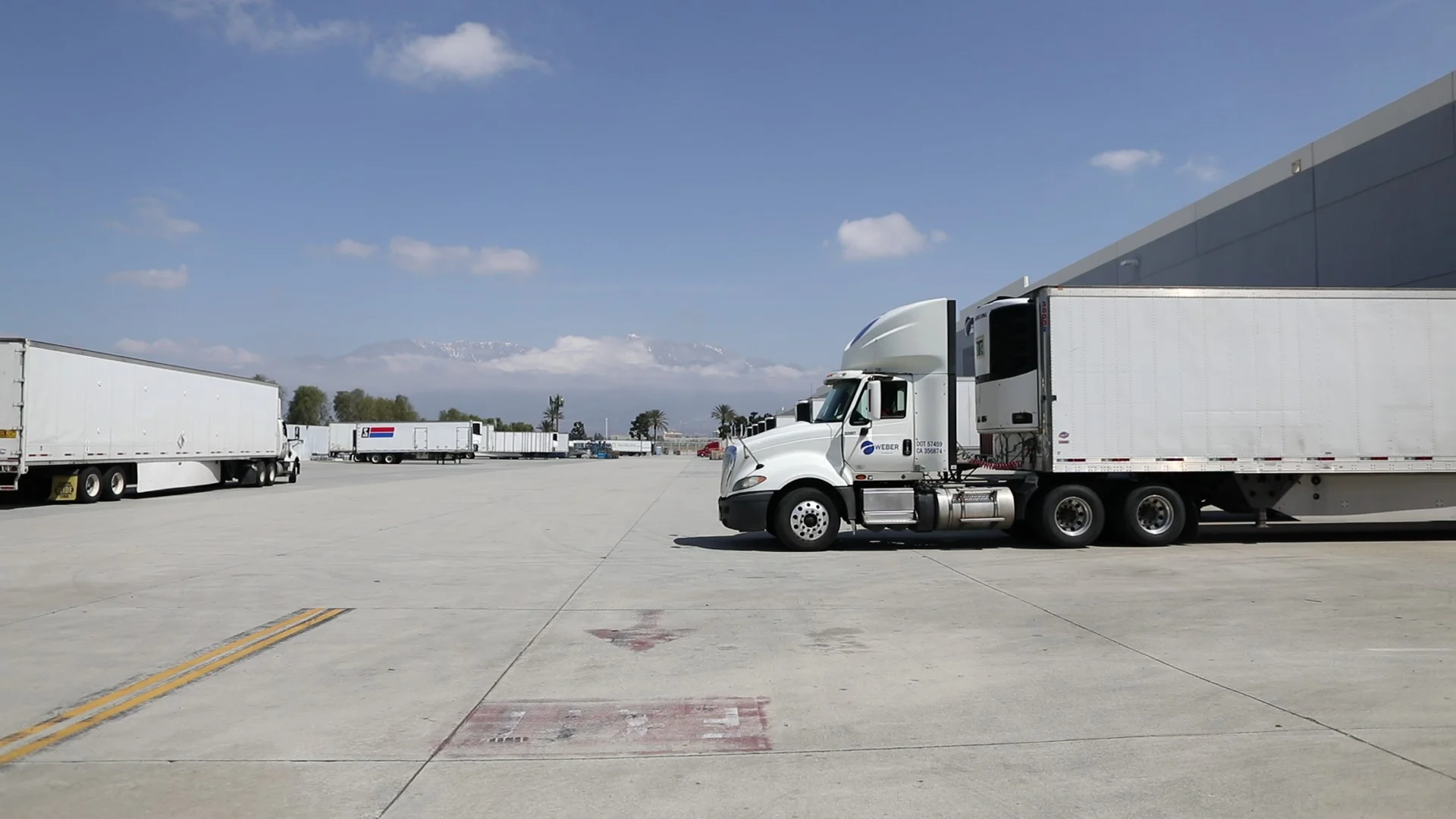CAMERON CARTAGE COMPANY fleet operations
